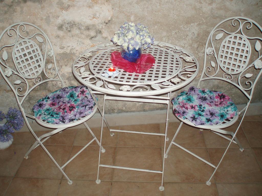 Old Town Center Apartments Supetar Room photo